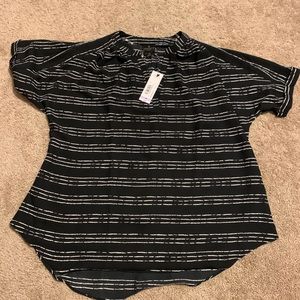 Worthington V Neck Short Sleeve Blouse